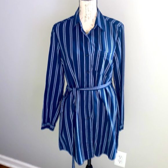 Abercrombie & Fitch Dresses & Skirts - NWT Abercrombie & Fitch Flannel Shirt Dress size M